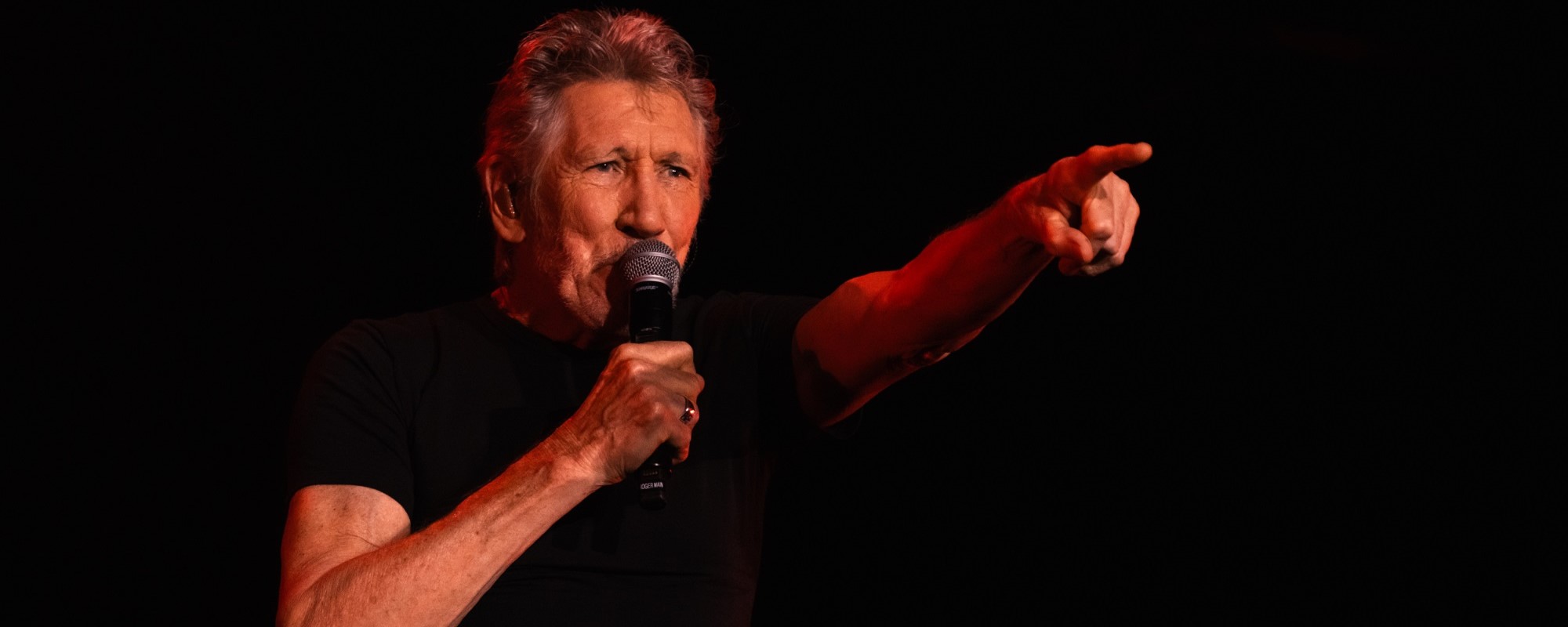 Roger Waters Unleashes Passionate, Curse-Filled Response to Fan Question Asking What He’d Say to His Past Self