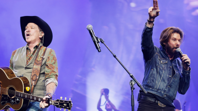 Brooks and Dunn perform onstage