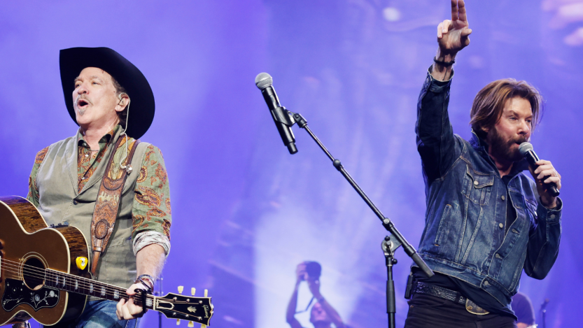 Brooks and Dunn perform onstage