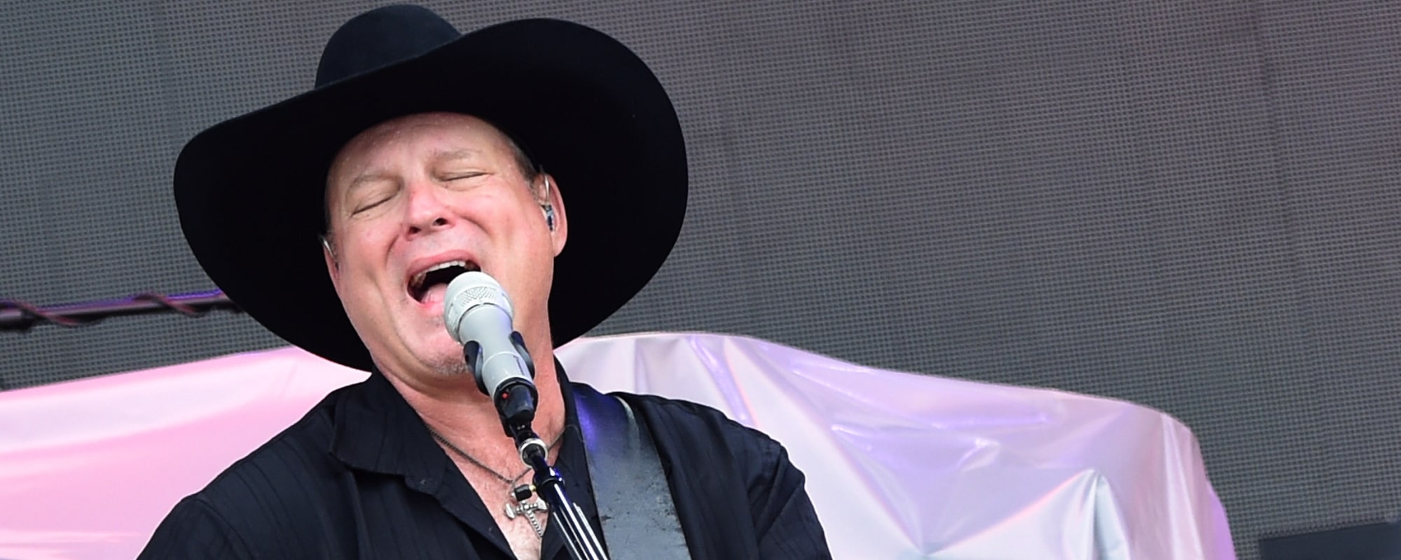 Country Hitmaker John Michael Montgomery Reveals Retirement With Farewell Tour Announcement