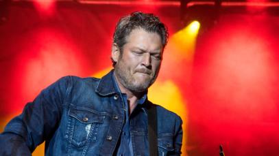Blake Shelton performing at Ole Red
