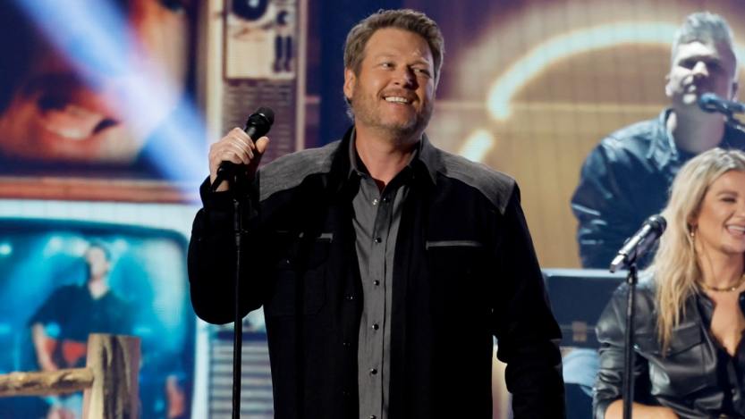 Barmageddon host Blake Shelton