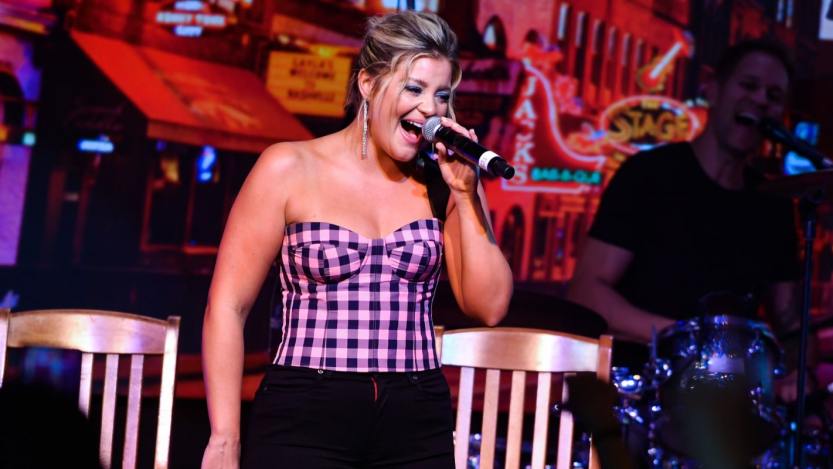 Lauren Alaina will compete on Barmageddon tonight