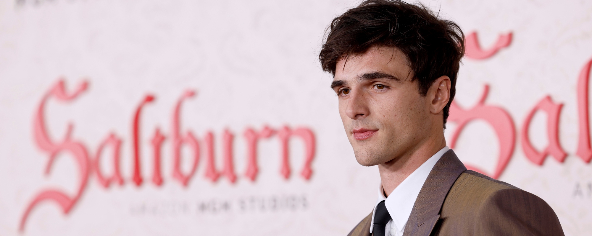 ‘Saltburn’ Star Jacob Elordi Talks His Love for David Bowie & Drawing Inspiration from Bon Iver