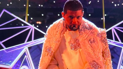 Super Bowl fans react to Usher's Halftime Show