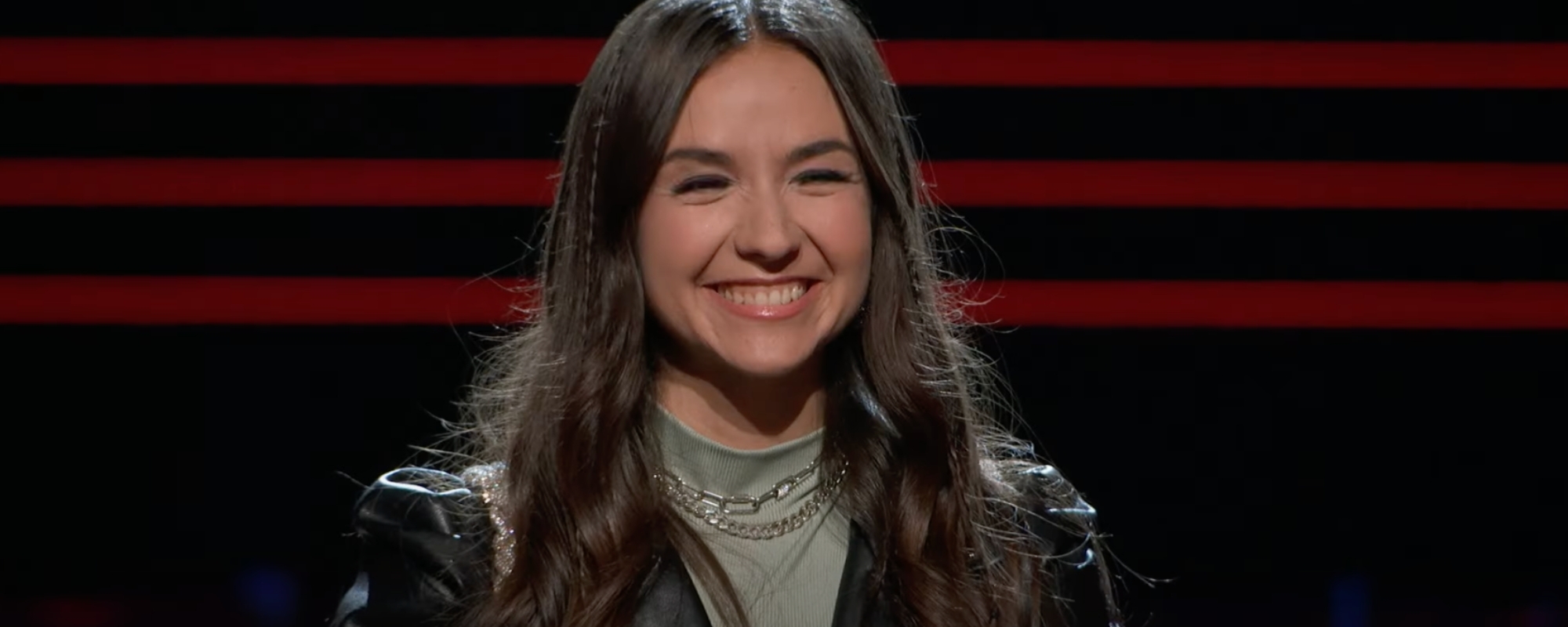 ‘The Voice’ Maddi Jane Receives Four-Chair Turn With Epic “Escapism” Cover