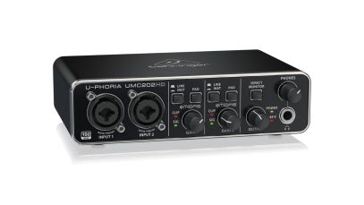 Behringer U-Phoria UMC202HD Review featured image
