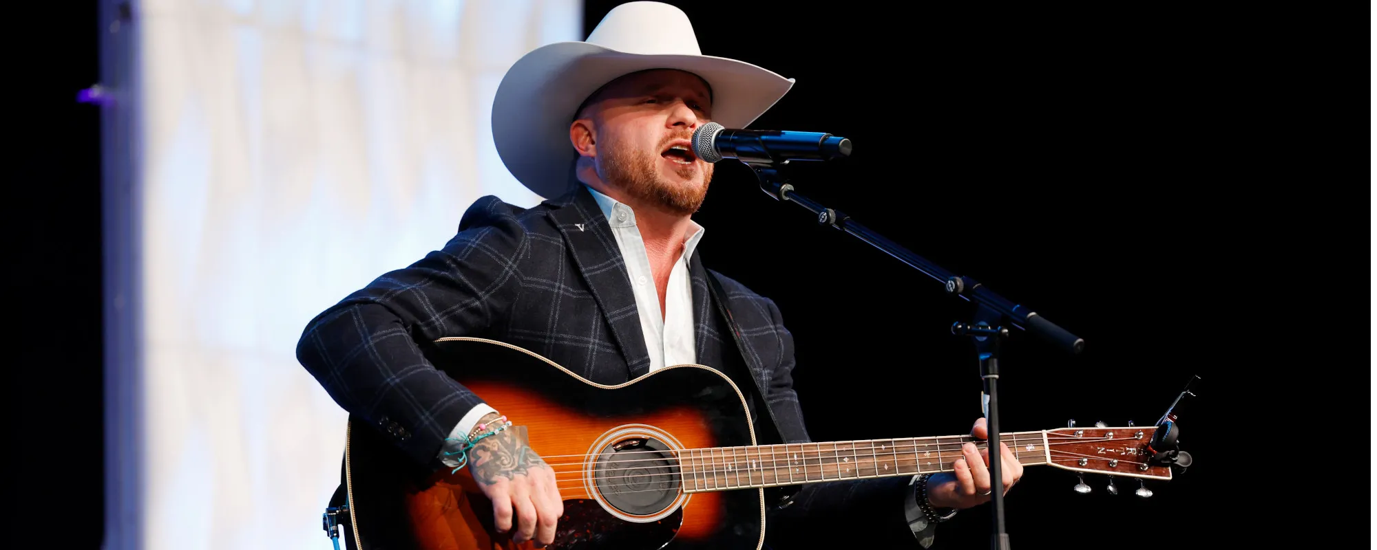 Watch Cody Johnson and His Daughters Perform Touching Rendition of “My Rifle, My Pony and Me” at the Grand Ole Opry
