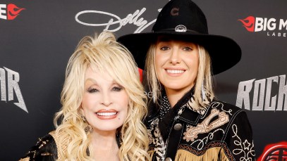 Watch: Dolly Parton and Lainey Wilson Perform Timeless Duet of ”I Will Always Love You”