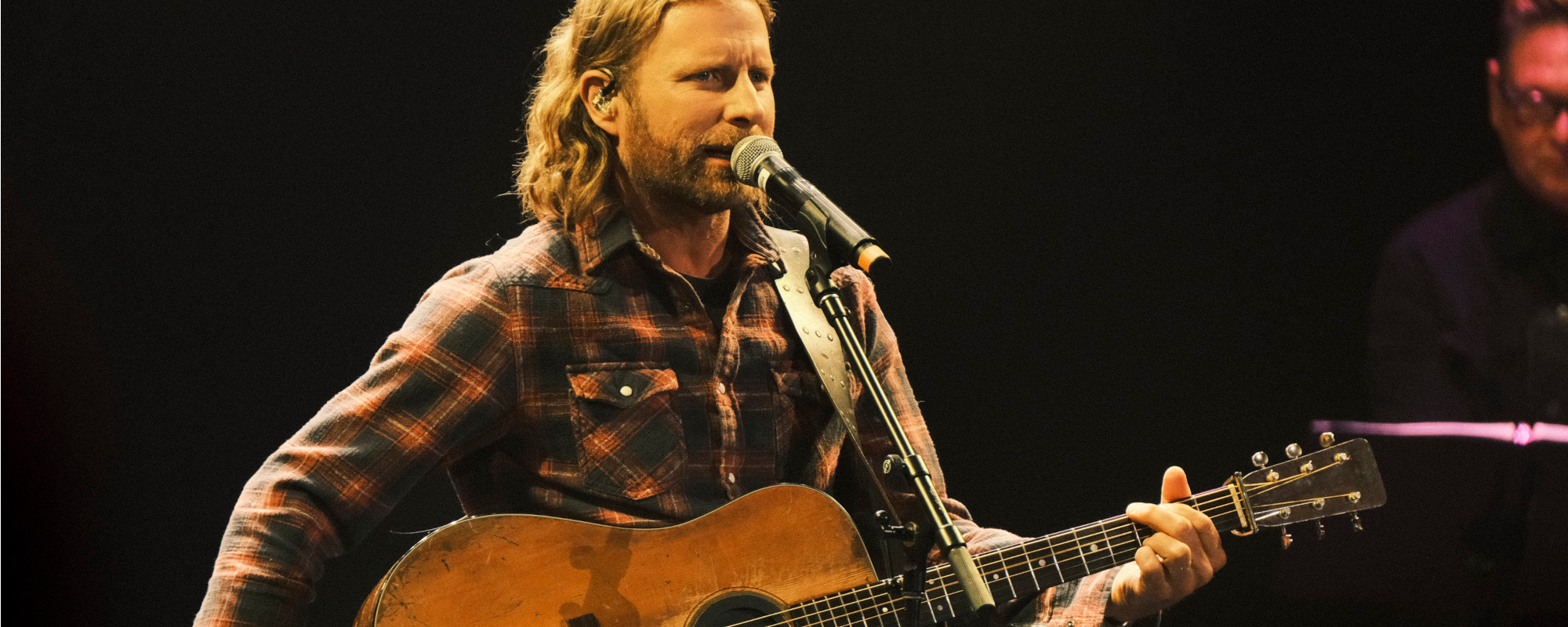 Dierks Bentley Recalls Impromptu Performance With Taylor Swift While Attending Concert With Daughters