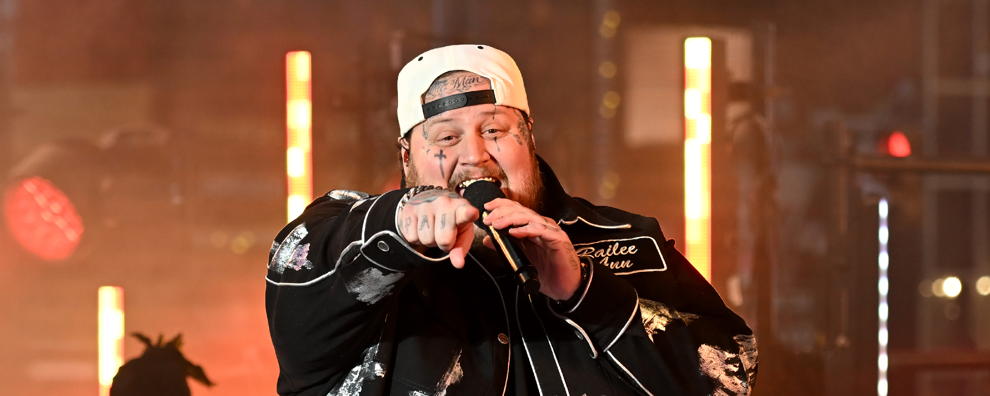 Fans Are Convinced Jelly Roll Will Be Performing at the Super Bowl: “Calling It Right Now”