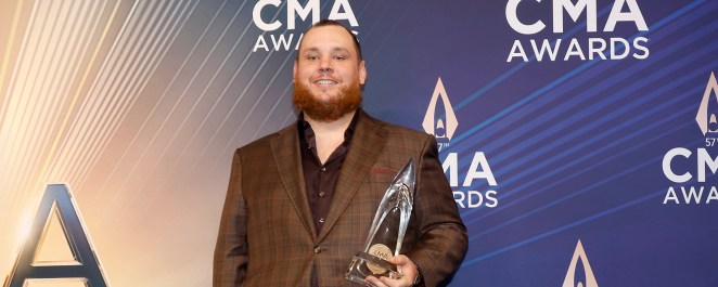 Luke Combs Entertains Lottery Winners With Special Performance
