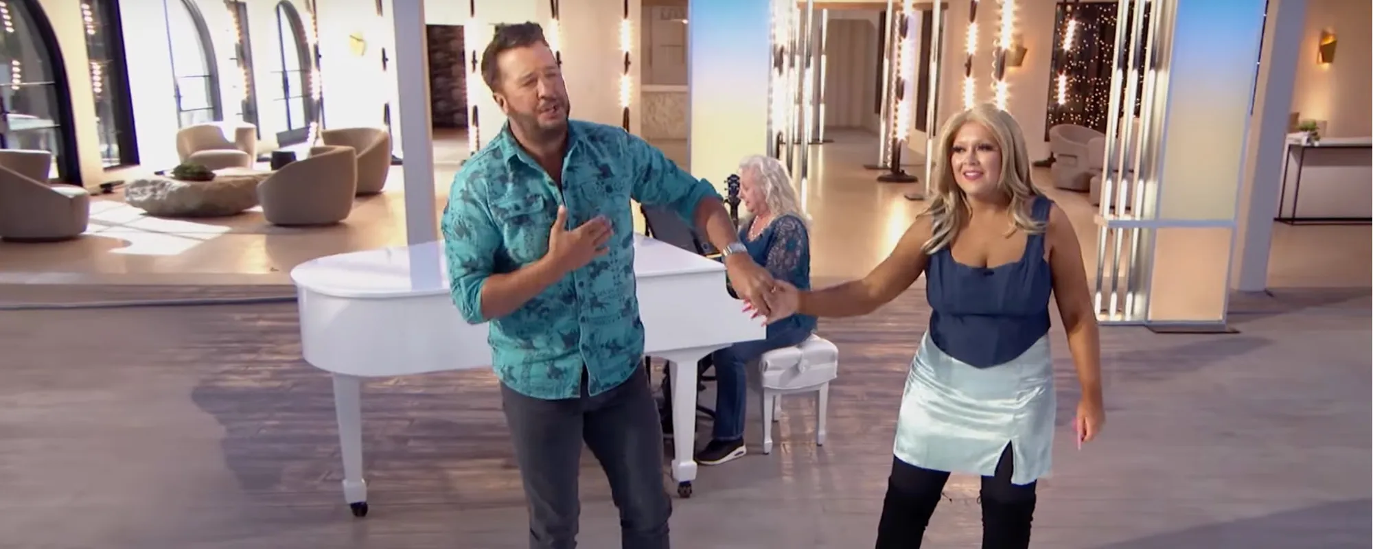Watch Luke Bryan Spontaneously Performs Country Classic During ‘American Idol’ Audition
