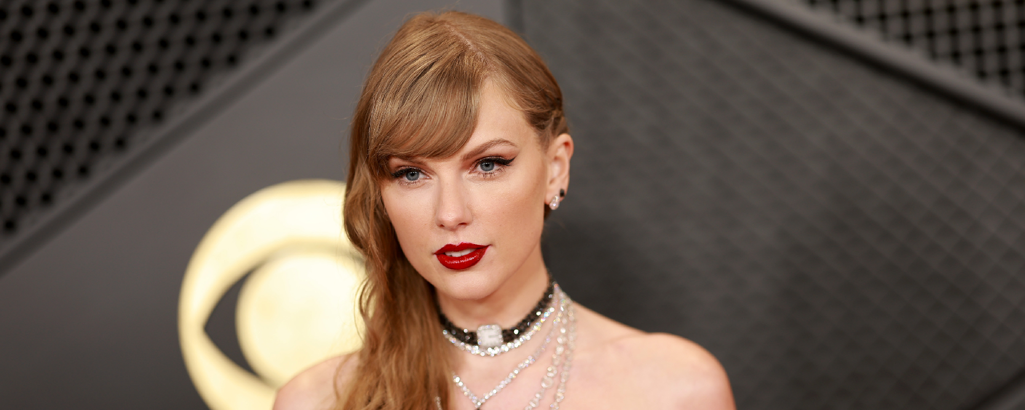 Taylor Swift’s Reaction to Miley Cyrus Beating Her for GRAMMY Award Sets Internet Ablaze