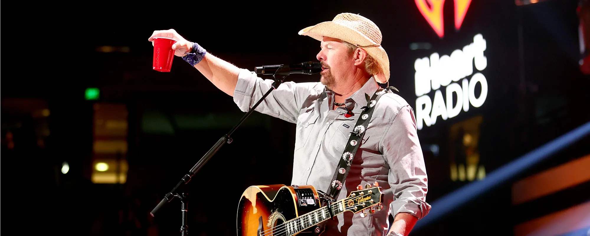 Watch Toby Keith’s “Truly Unforgettable” Performance of “Don’t Let the Old Man In” at the 2023 People’s Choice Country Awards