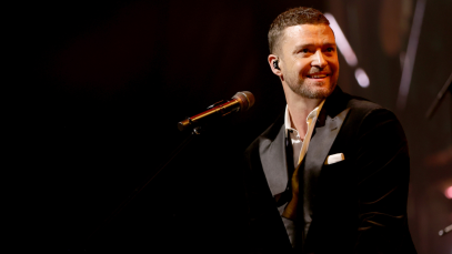 justin timberlake performs onstage