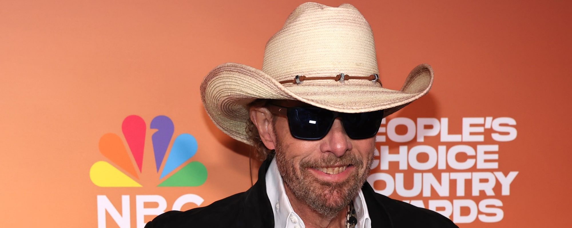 Watch Toby Keith Belt “Courtesy of the Red, White, and Blue” in the Backseat of an Uber