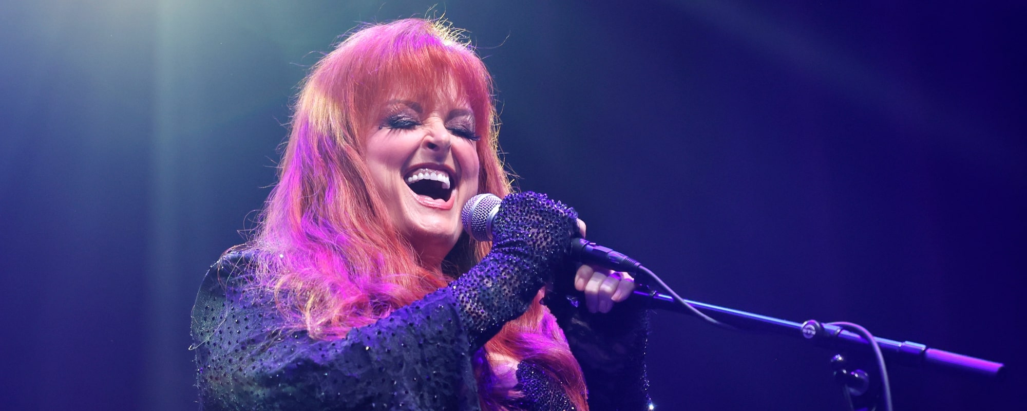 Wynonna Judd Shares Perfect 4-Word Reaction While Watching Reba McEntire’s National Anthem Performance