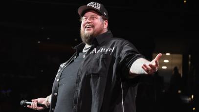 Jelly Roll just announced his Beautifully Broken Tour