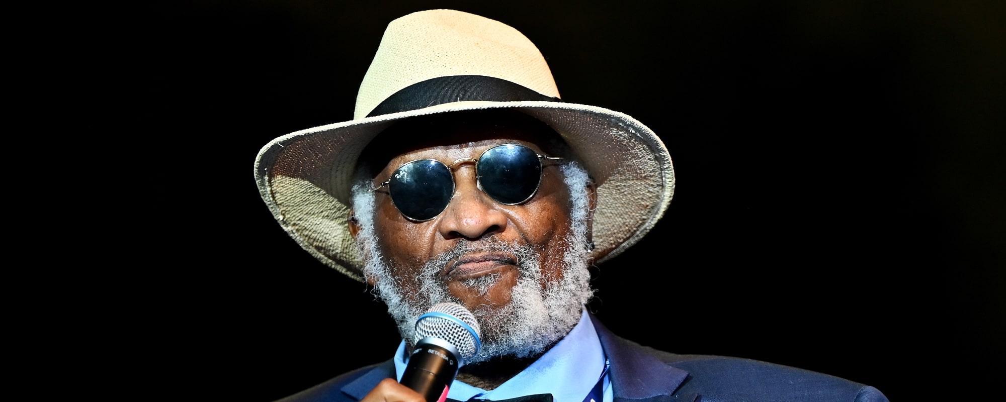 Taj Mahal Lovin In My Baby's Eyes Taj Mahal Releases Live Version of Fan Favorite "Lovin' in My Baby's