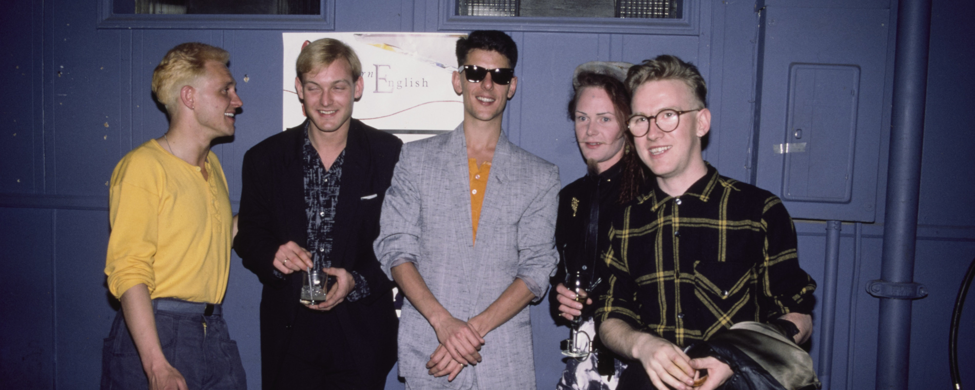 4 كلاسيكيات بوب مشهورة من الثمانينات ولم تحقق نجاحًا كبيرًا بالنسبة لنا 4 كلاسيكيات بوب مشهورة من الثمانينات ولم تحقق نجاحًا كبيرًا بالنسبة لنا