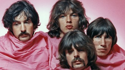 Remember When Pink Floyd Decides to Carry on without Roger Waters for 'A Momentary Lapse of Reason'