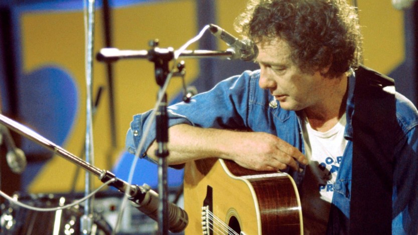 3 Folk Artists You've Never Heard of Because They Despised Fame (But Were Masters of Their Craft)