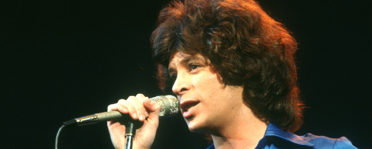 The Meaning Behind the 'Deliverance' Song "Dueling Banjos"