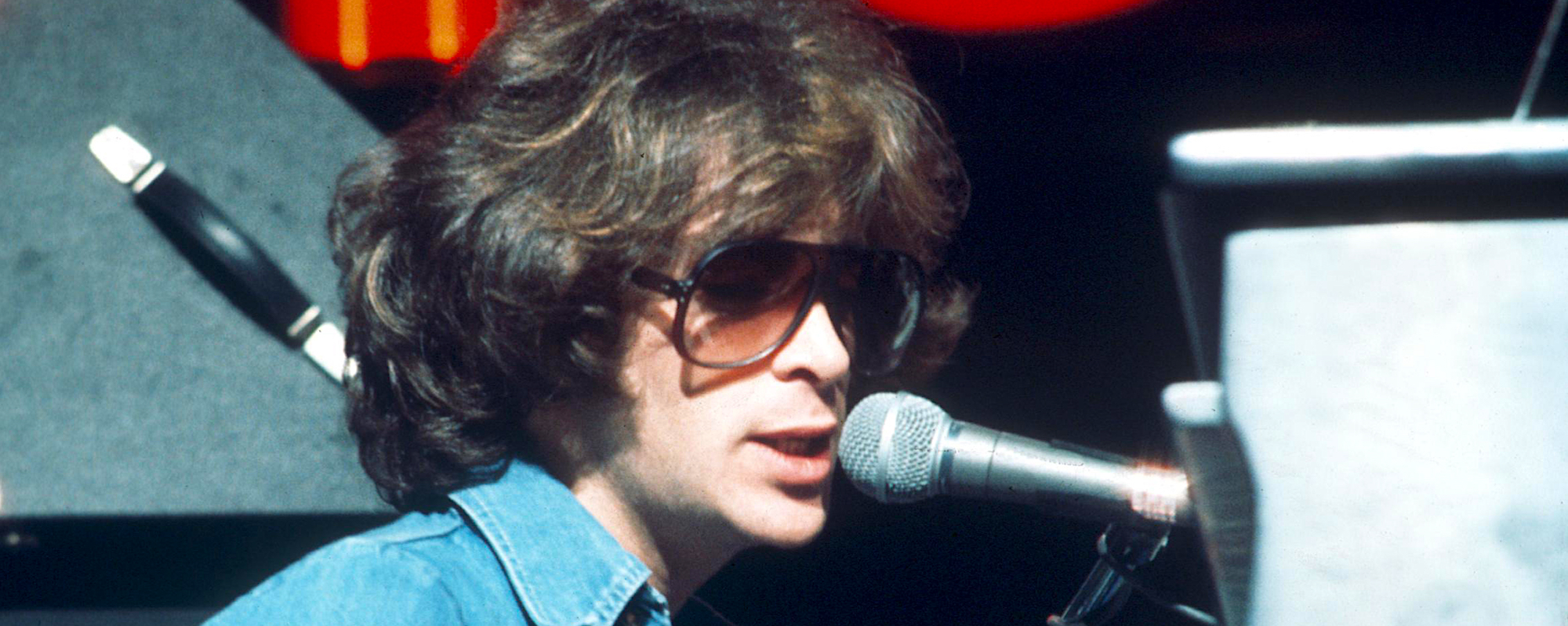 The “Miserable” Meaning Behind Eric Carmen’s 1975 Ballad “All By Myself”