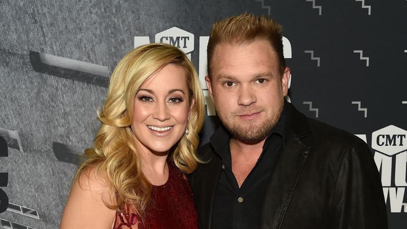 Kellie Pickler and late husband Kyle Jacobs.