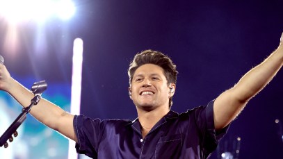 Niall Horan Welcomes Shawn Mendes to the Stage for Special Performance