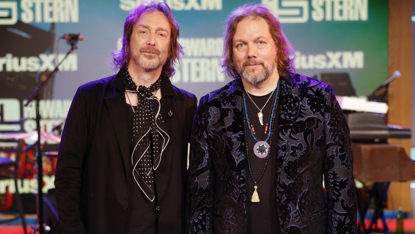 The Black Crowes Reveal Plans for Expanded ‘Live at the Greek’ Album, Play Led Zeppelin Song on ‘Howard Stern Show’
