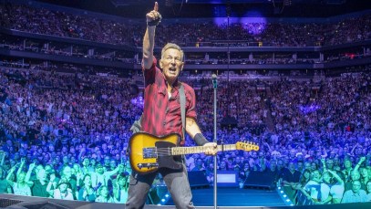 Bruce Springsteen Pays Tribute to Shane MacGowan, Jumps into Crowd at Concert in Kilkenny, Ireland