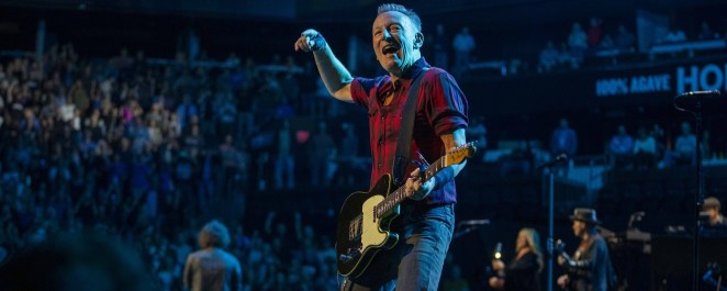 Watch Bruce Springsteen Send Video Message to San Francisco Fans with Help (Sort of) from Elvis Presley