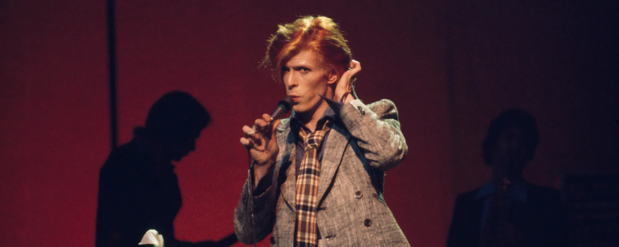 As ‘Diamond Dogs’ Turns 50, the Meaning Behind “Rebel Rebel” by David Bowie