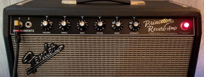 Tampilan close up dari Fender '65 Princeton Reverb