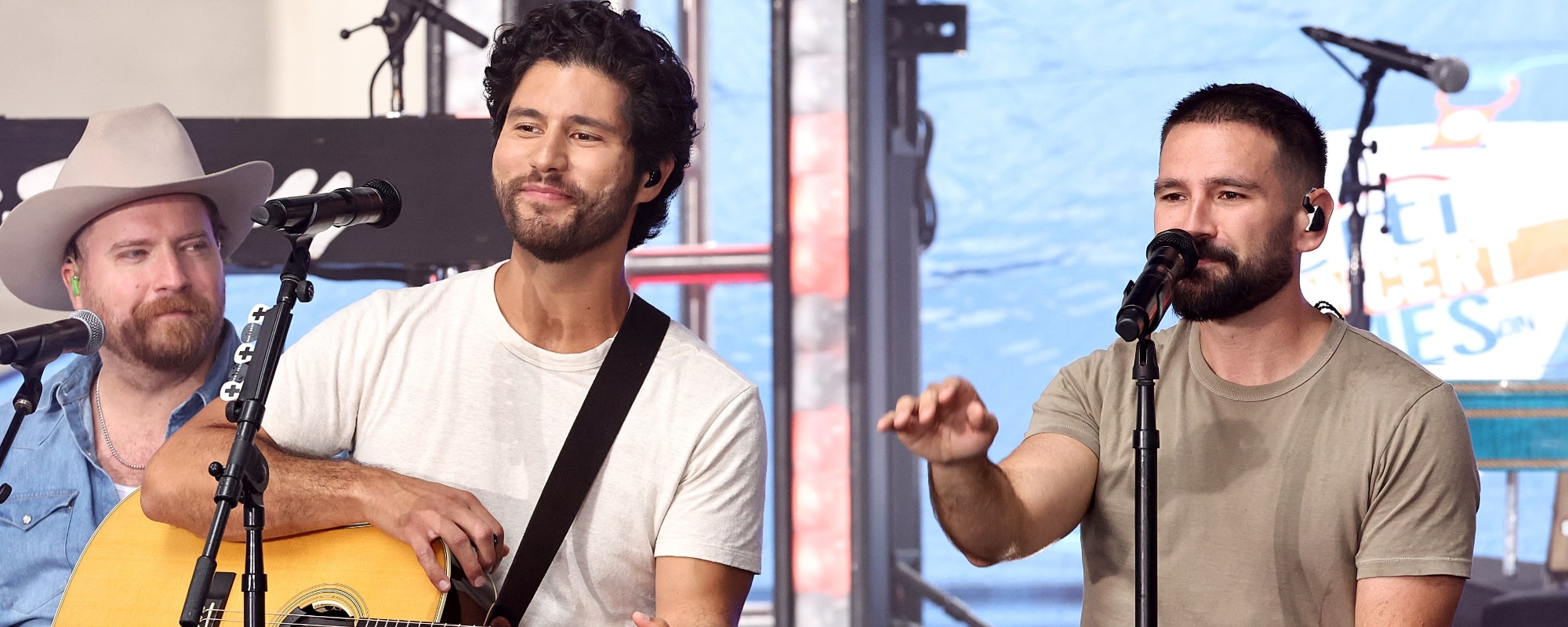 Fans Deem ‘The Voice’ “Unwatchable” Without Niall Horan, Sour on Dan + Shay