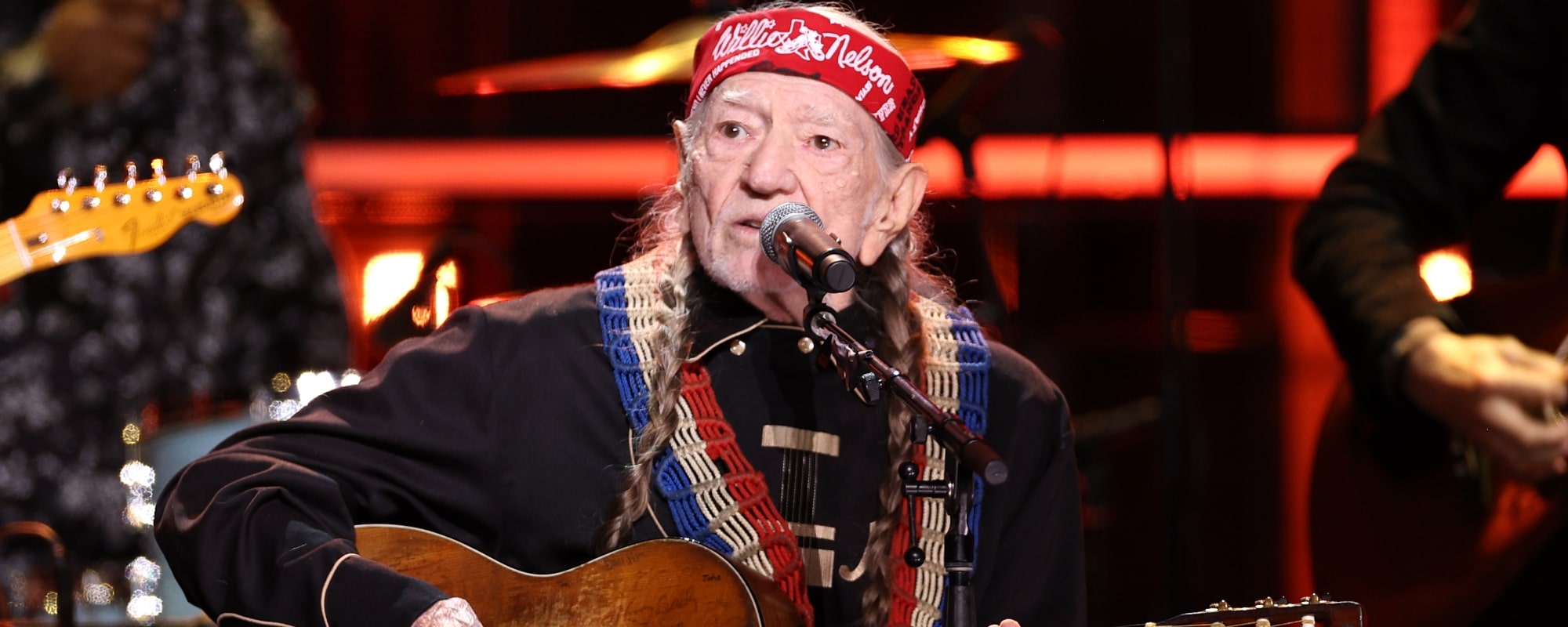 Watch Willie Nelson and Kermit the Frog Perform