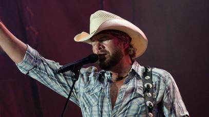 Toby Keith performs during the Oklahoma Twister Relief Concert to benefit United Way of Central Oklahoma May Tornadoes Relief Fund at Gaylord Family Oklahoma Memorial Stadium on July 6, 2013 in Norman, Oklahoma.