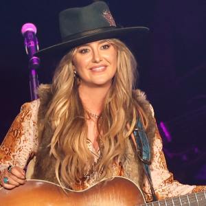 Lainey Wilson will perform at the 2024 CMT Music Awards