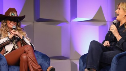 Lainey Wilson and Trisha Yearwood