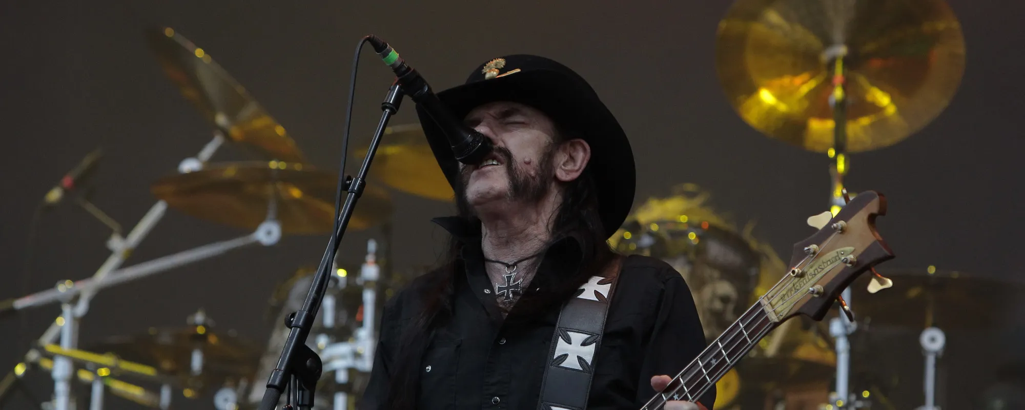 Behind the Album: The Tension and Strain that Plagued ‘Iron Fist’ by Motörhead