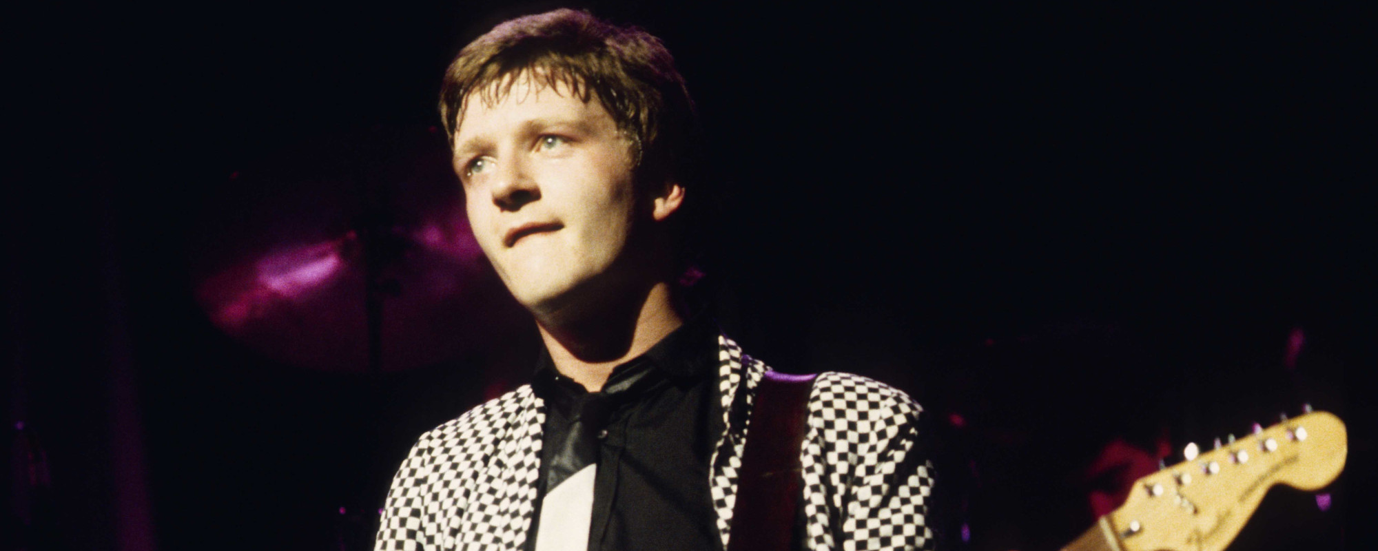 كانت أغنية Squeeze هذه بمثابة علامة على اللحظة التي ذهبوا فيها إلى البلاد بتشجيع من إلفيس كوستيلو. كانت أغنية Squeeze هذه بمثابة علامة على اللحظة التي ذهبوا فيها إلى البلاد بتشجيع من إلفيس كوستيلو.