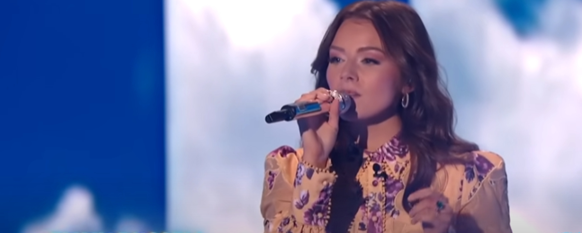 'American Idol' Emmy Russell Once Performed on Stage With Grandmother Loretta Lynn