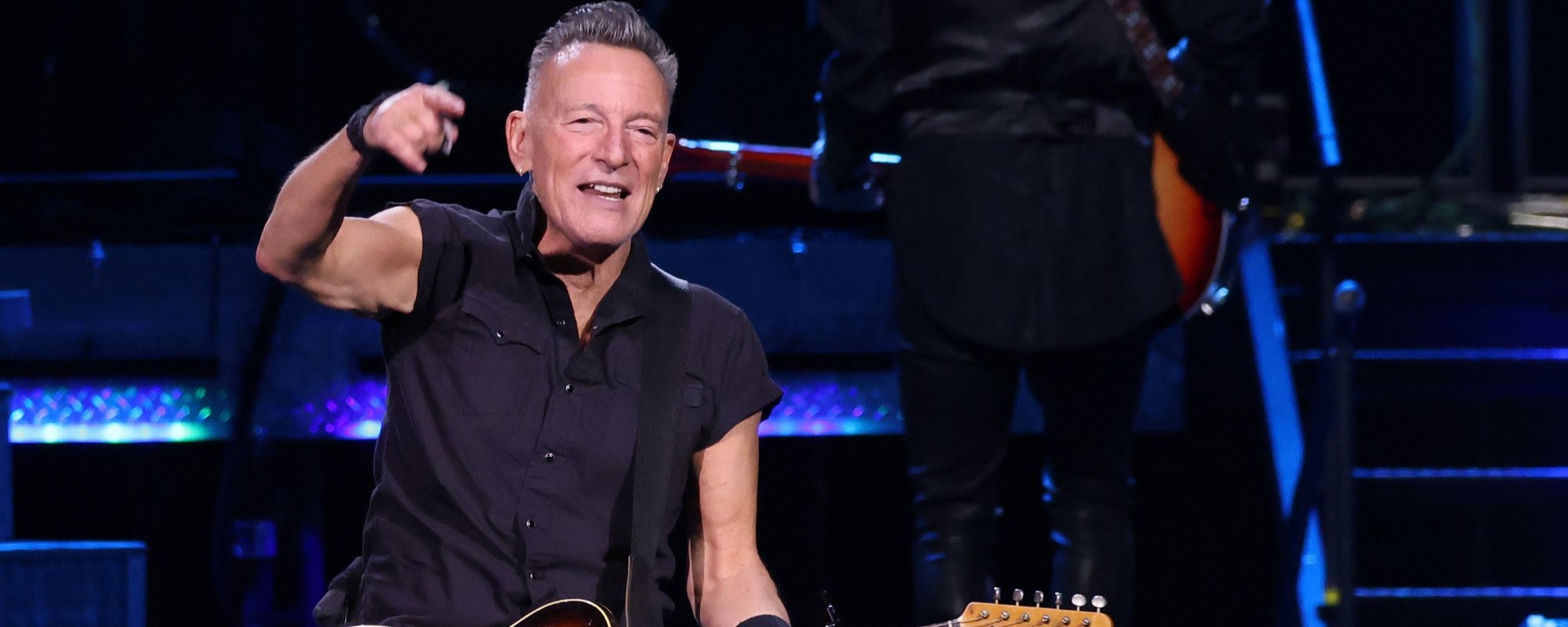 Watch Bruce Springsteen Sign a Note for Young Fan Asking to Be Excused from Missing School