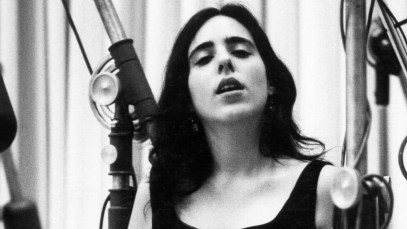Check Out 5 Laura Nyro Songs That Were Hits for The 5th Dimension, Barbra Streisand, and Other Stars