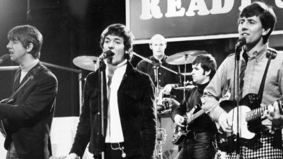 Here’s 5 Memorable Hollies Songs Co-Written by Allan Clarke in Honor of His Birthday