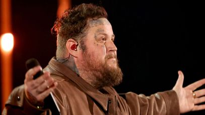 Adorable Jelly Roll Encounter With His Littlest Fan