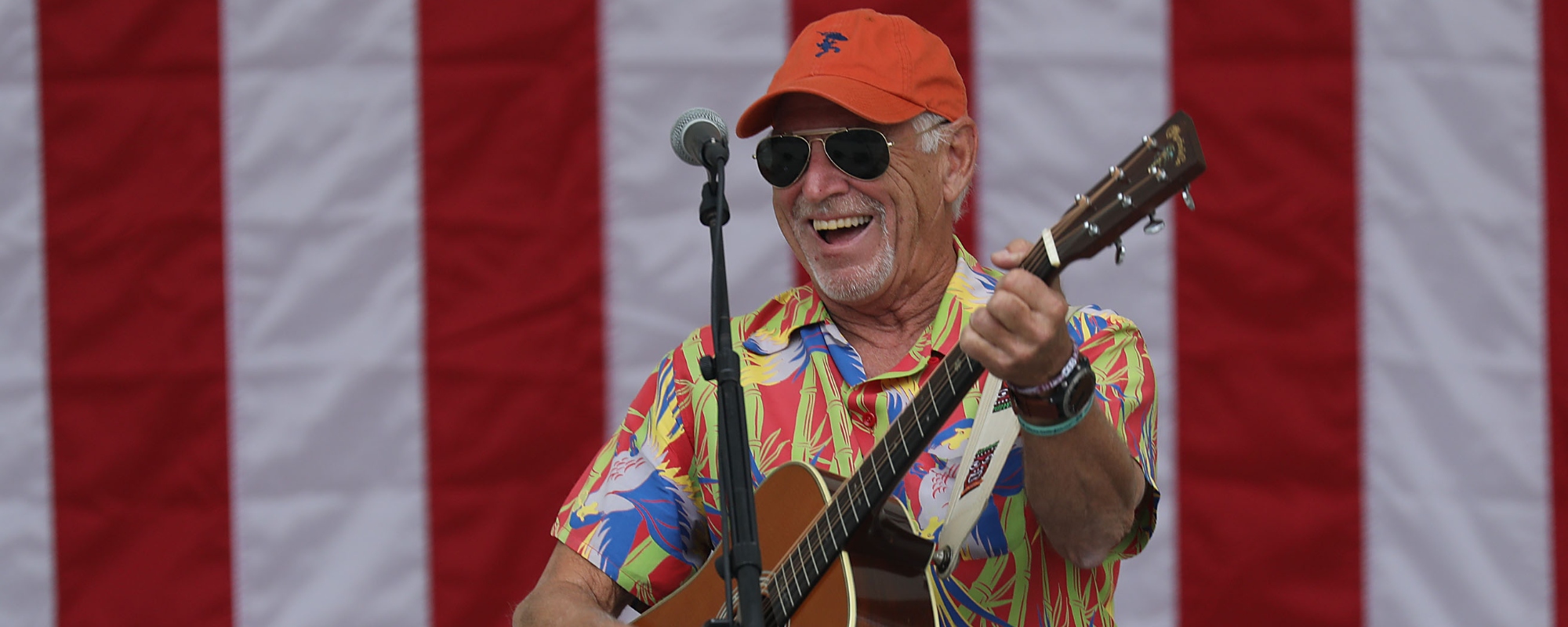Jimmy Buffett to Receive Musical Excellence Award from Rock and Roll Hall of Fame