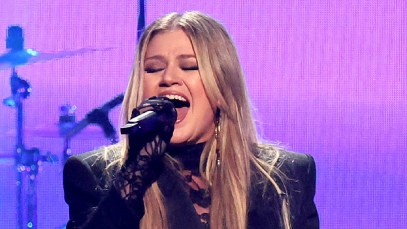 Kelly Clarkson Shares the Special Connection She Has to the Song "Over the Rainbow"